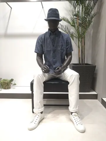 JOSEPH ABBOUD 重留 コーディネート画像