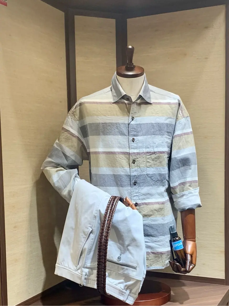  秦 コーディネート画像