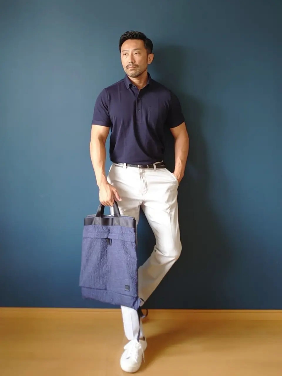 JOSEPH ABBOUD 安東 コーディネート画像