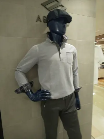 JOSEPH ABBOUD 吉川 コーディネート画像