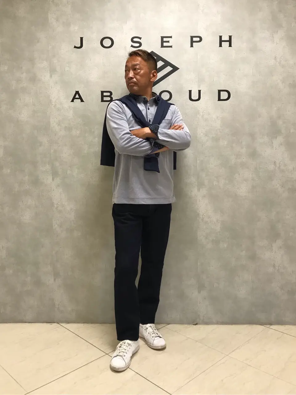 JOSEPH ABBOUD 佐藤 コーディネート画像