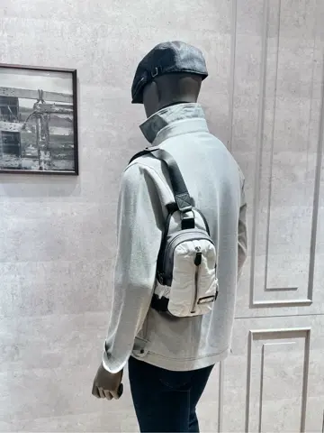 JOSEPH ABBOUD 二澤 コーディネート画像