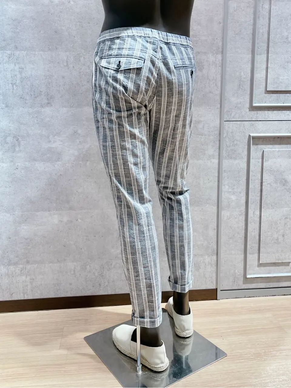 JOSEPH ABBOUD 二澤 コーディネート画像