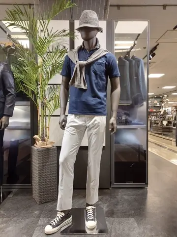 JOSEPH ABBOUD 宮下 コーディネート画像