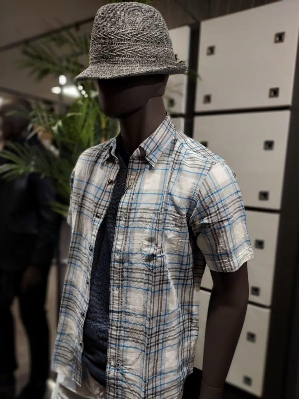 JOSEPH ABBOUD 宮下 コーディネート画像