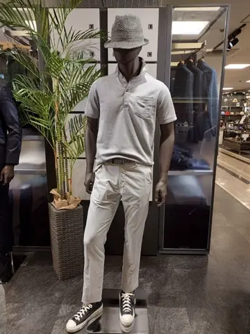 JOSEPH ABBOUD 宮下 コーディネート画像