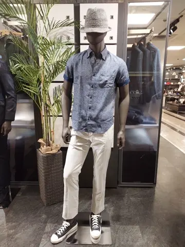 JOSEPH ABBOUD 宮下 コーディネート画像