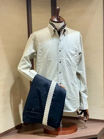 JOSEPH ABBOUD 秦 コーディネート画像