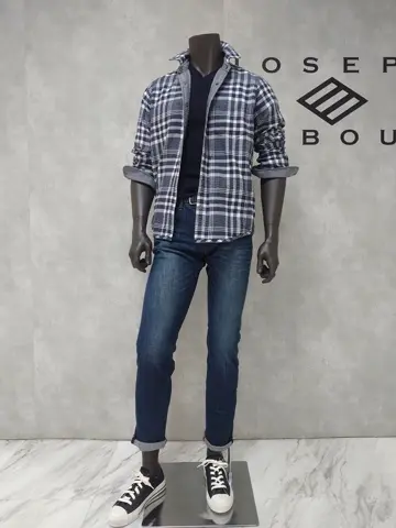 JOSEPH ABBOUD 石川 コーディネート画像