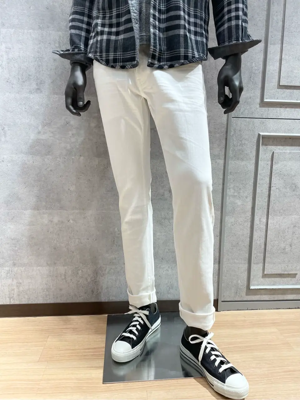 JOSEPH ABBOUD 東　 コーディネート画像