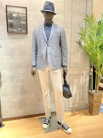 JOSEPH ABBOUD 東　 コーディネート画像