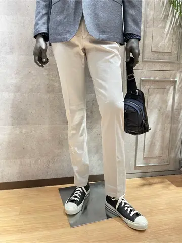 JOSEPH ABBOUD 東　 コーディネート画像