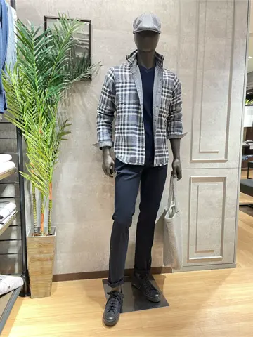 JOSEPH ABBOUD 東　 コーディネート画像