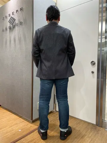 JOSEPH ABBOUD 辰見 コーディネート画像