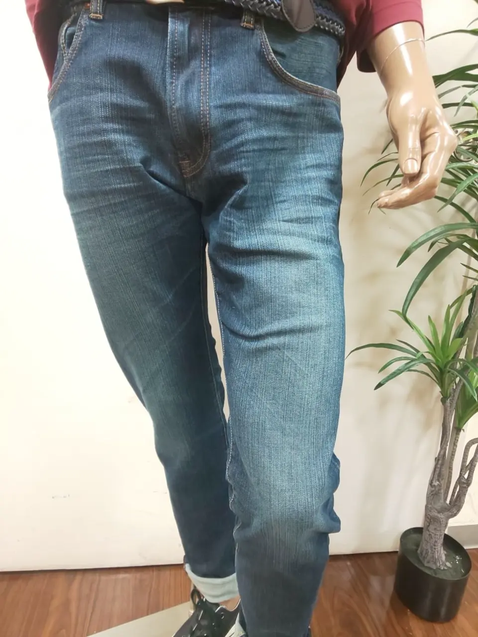 JOSEPH ABBOUD 斉藤 コーディネート画像