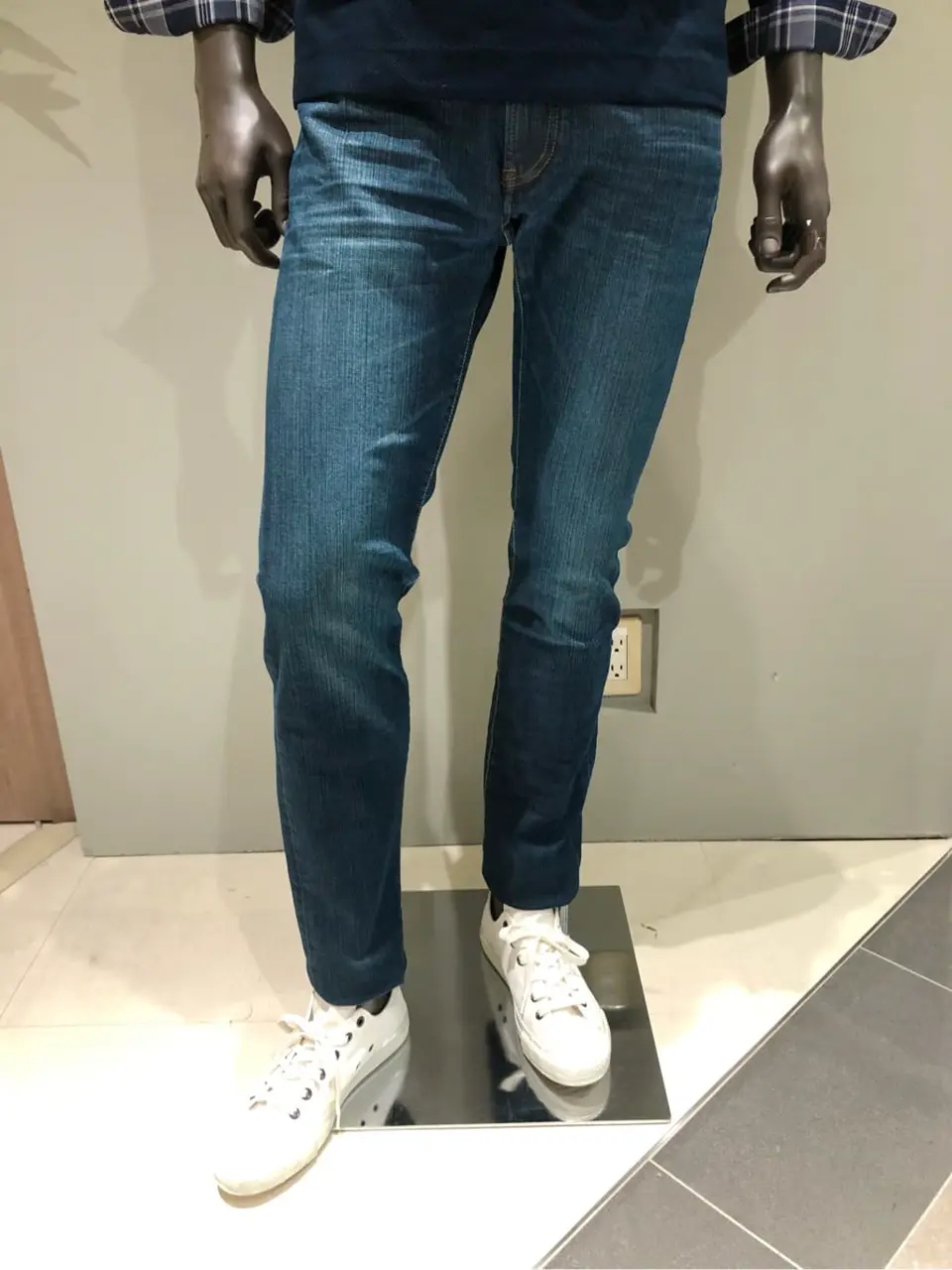 JOSEPH ABBOUD 川田 コーディネート画像