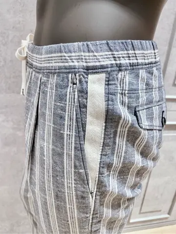 JOSEPH ABBOUD 二澤 コーディネート画像