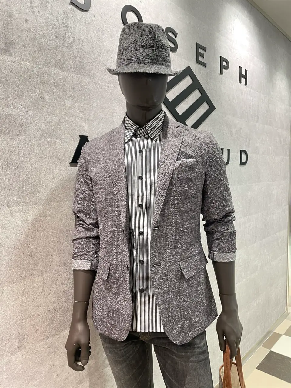 JOSEPH ABBOUD 東　 コーディネート画像