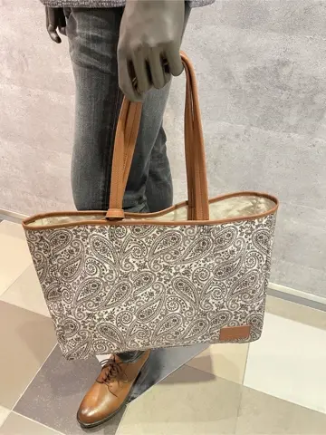 JOSEPH ABBOUD 東　 コーディネート画像