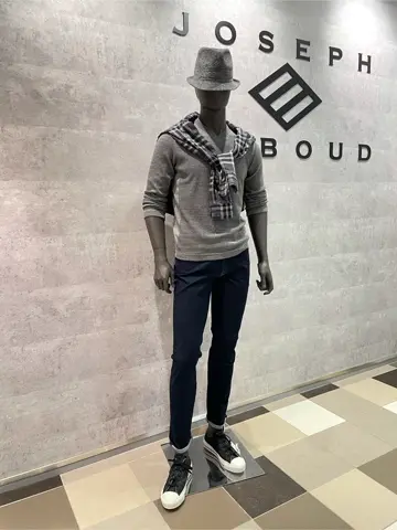 JOSEPH ABBOUD 東　 コーディネート画像