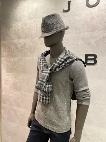 JOSEPH ABBOUD 東　 コーディネート画像