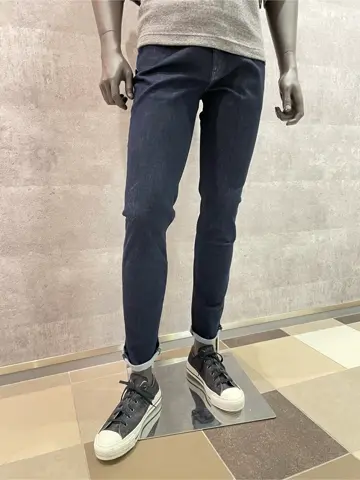 JOSEPH ABBOUD 東　 コーディネート画像