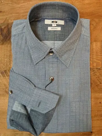 JOSEPH ABBOUD スタッフ コーディネート画像