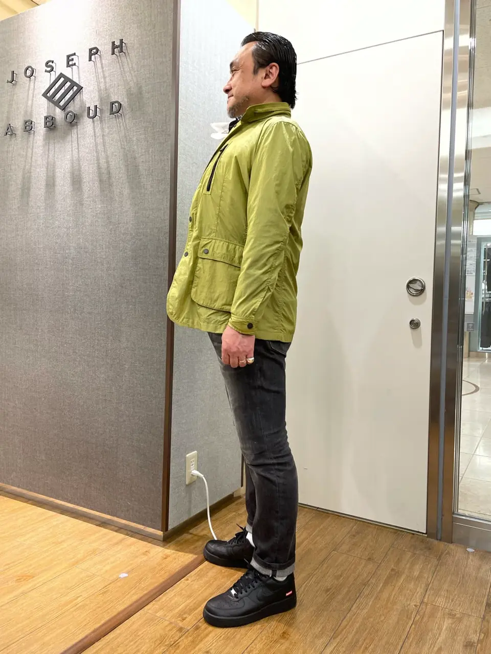 JOSEPH ABBOUD 辰見 コーディネート画像