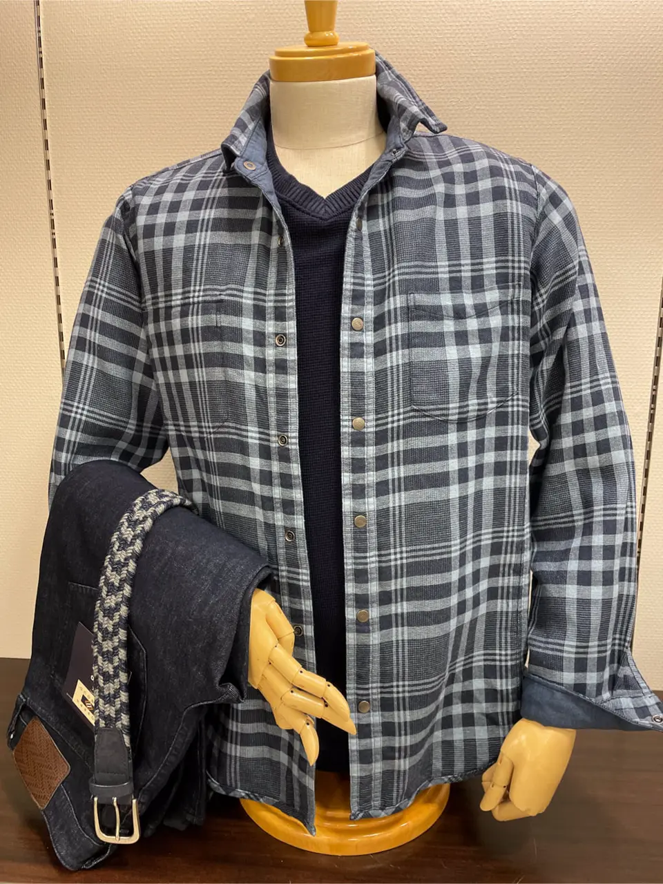 JOSEPH ABBOUD 松山 コーディネート画像