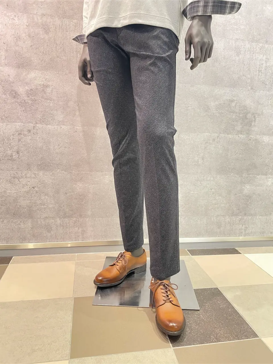 JOSEPH ABBOUD 東　 コーディネート画像