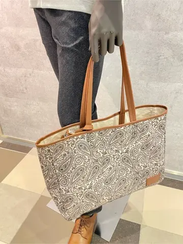 JOSEPH ABBOUD 東　 コーディネート画像