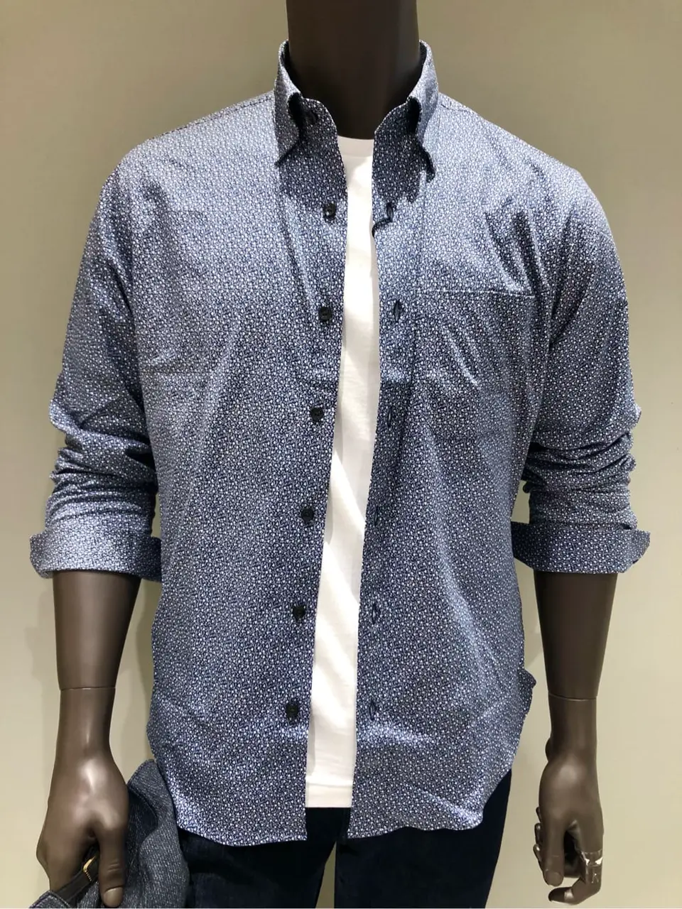 JOSEPH ABBOUD 川田 コーディネート画像