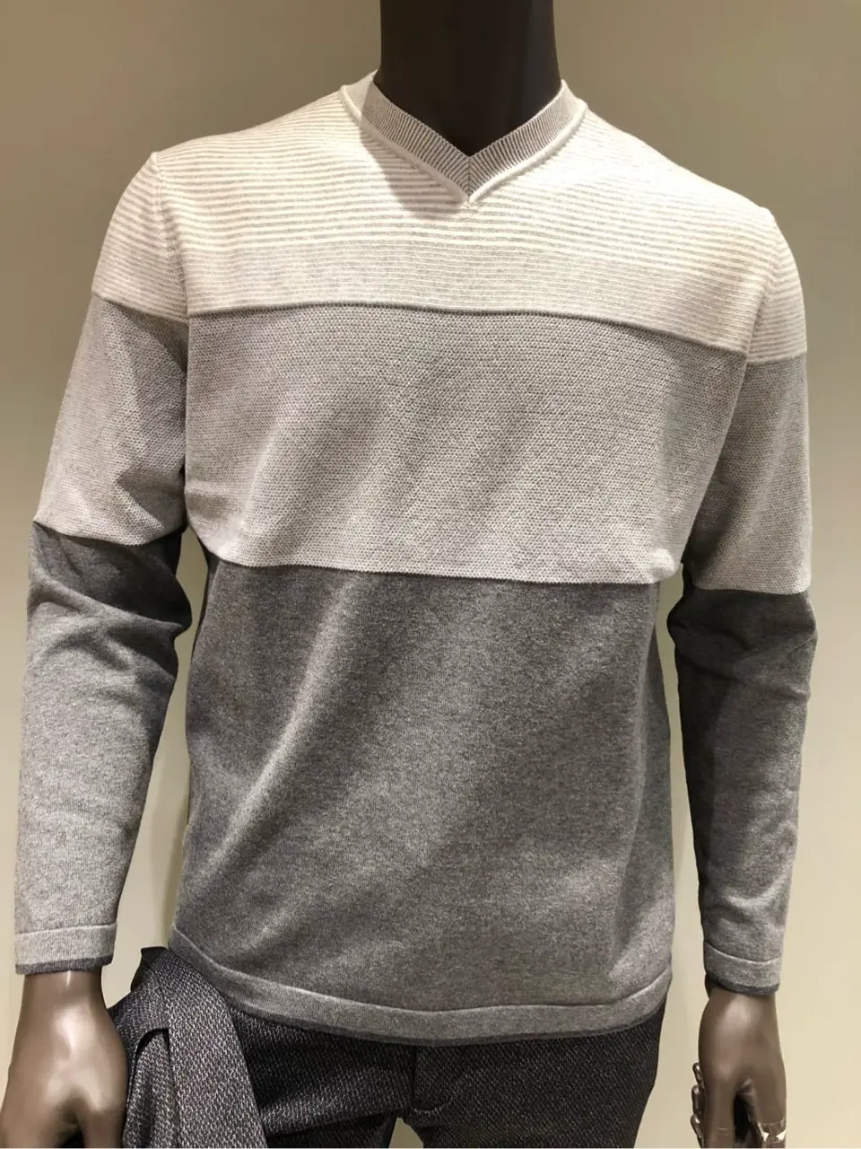 JOSEPH ABBOUD 川田 コーディネート画像