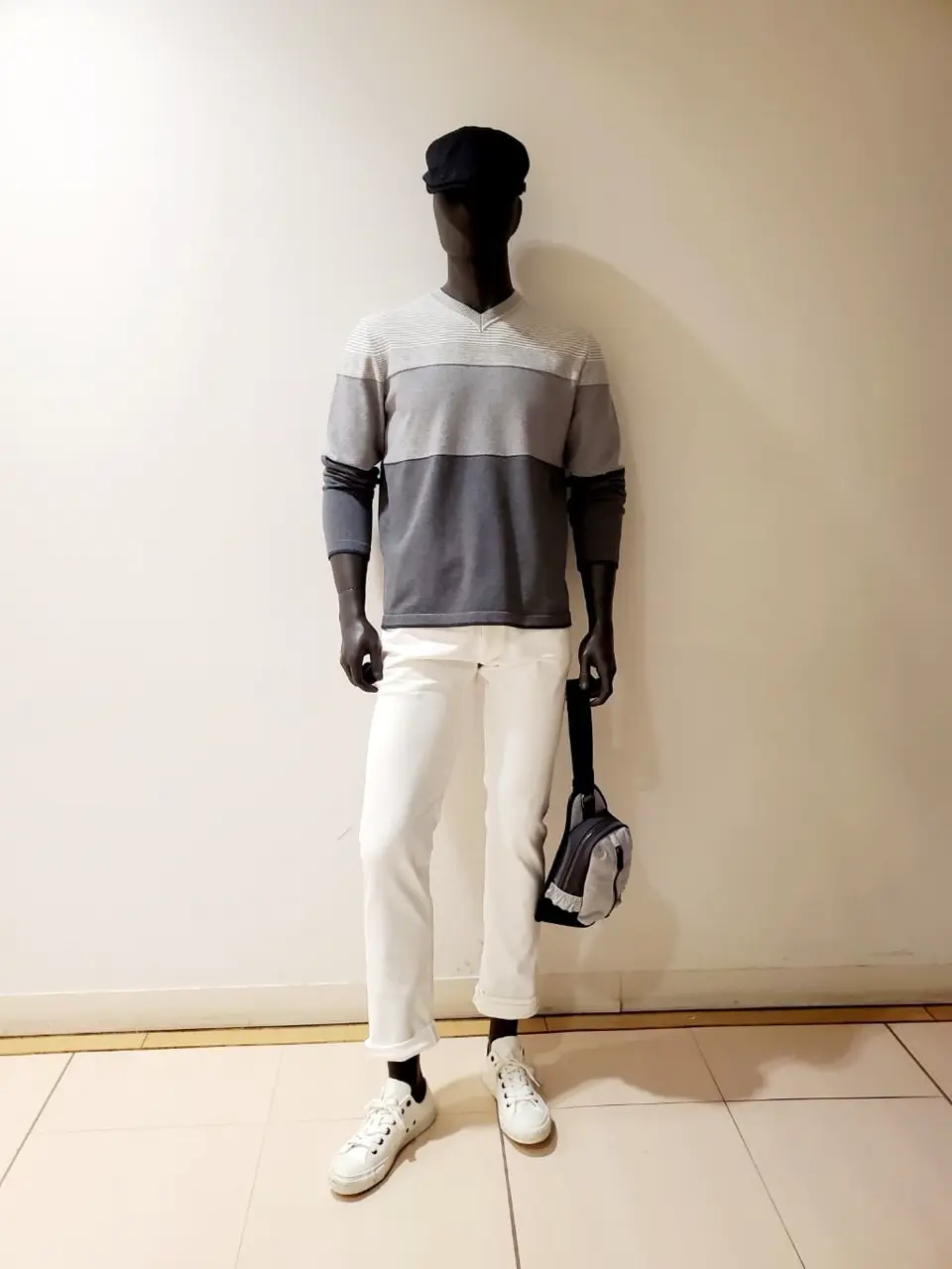 JOSEPH ABBOUD 亀井 コーディネート画像