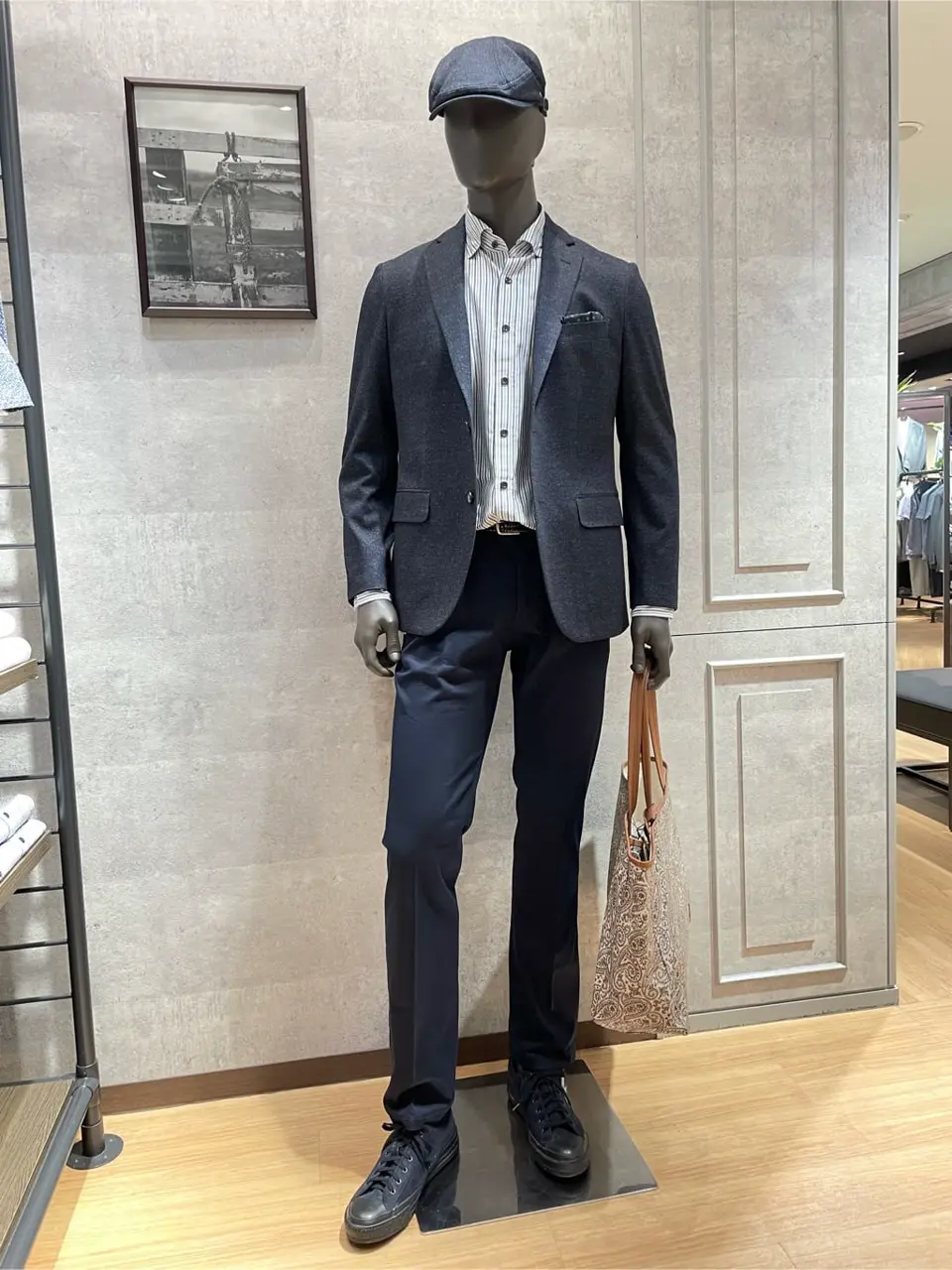  東　 コーディネート画像