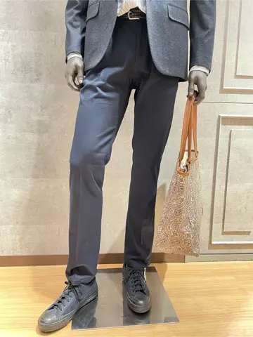 JOSEPH ABBOUD 東　 コーディネート画像