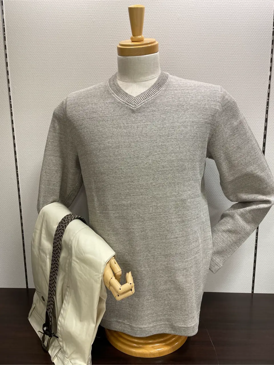 JOSEPH ABBOUD 松山 コーディネート画像