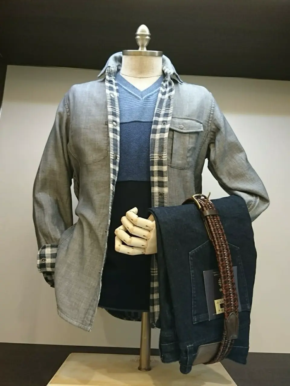 JOSEPH ABBOUD 大野 コーディネート画像