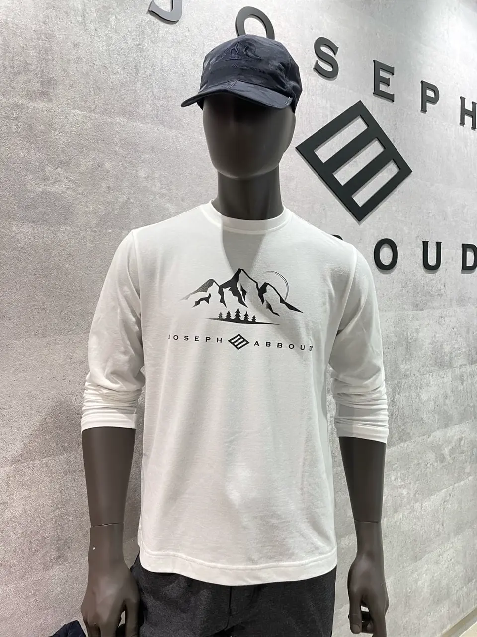 JOSEPH ABBOUD 東　 コーディネート画像