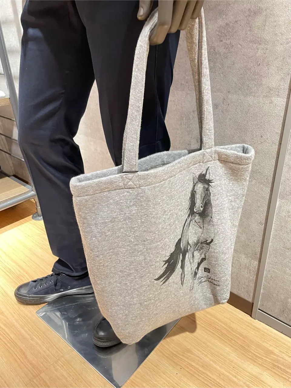 JOSEPH ABBOUD 東　 コーディネート画像