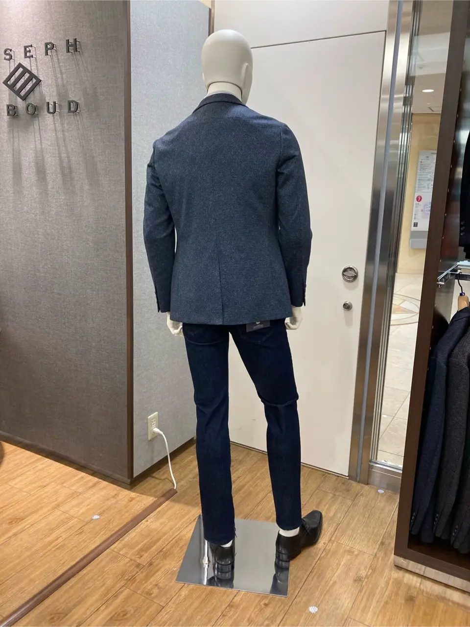 JOSEPH ABBOUD 丈六 コーディネート画像