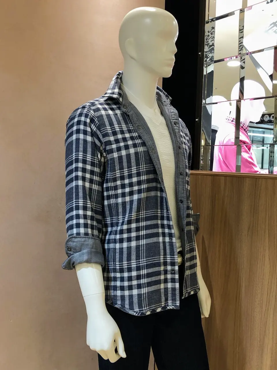 JOSEPH ABBOUD 森部 コーディネート画像