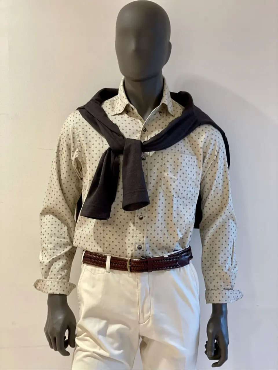 JOSEPH ABBOUD 金本 コーディネート画像