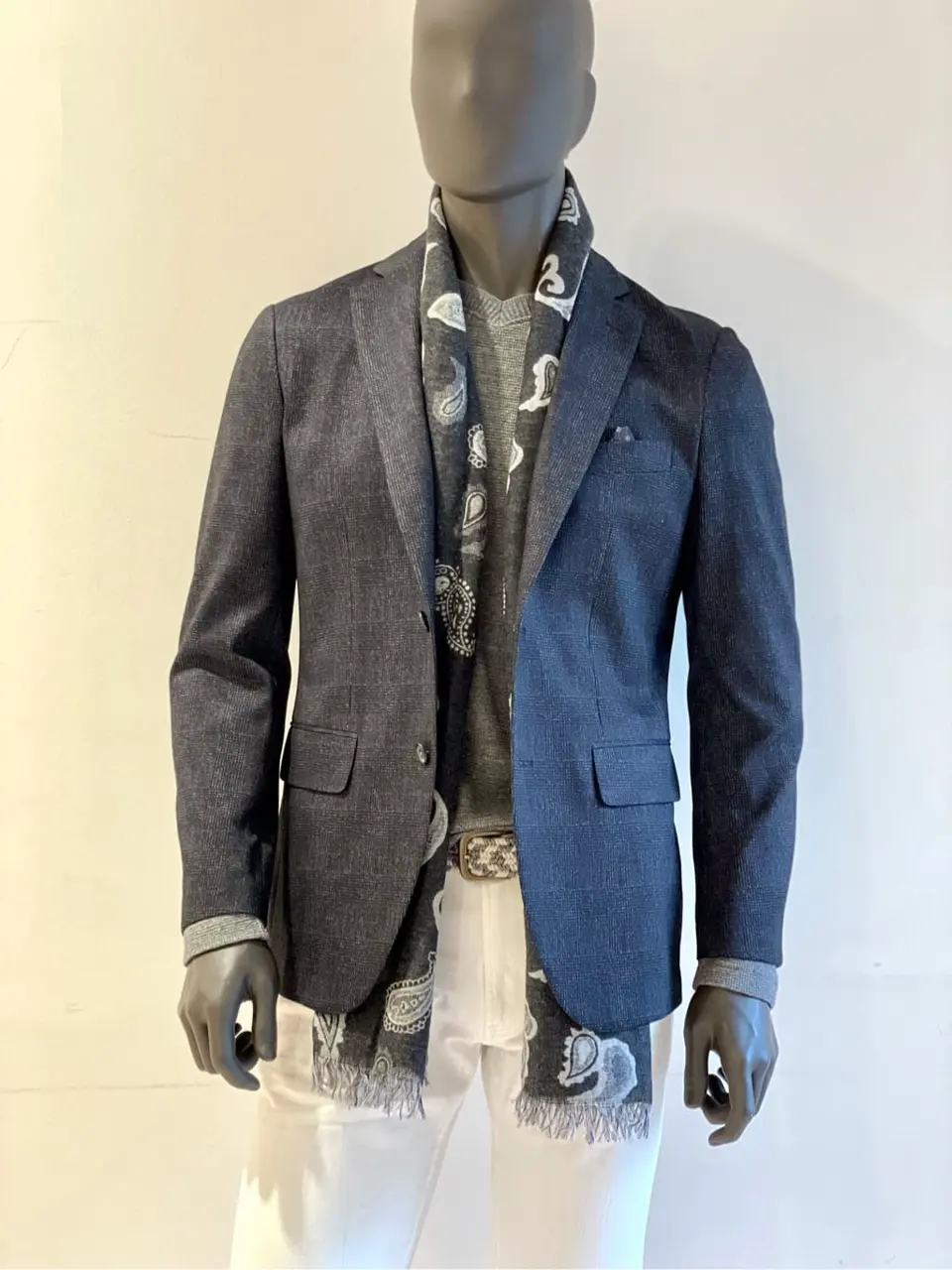 JOSEPH ABBOUD 金本 コーディネート画像