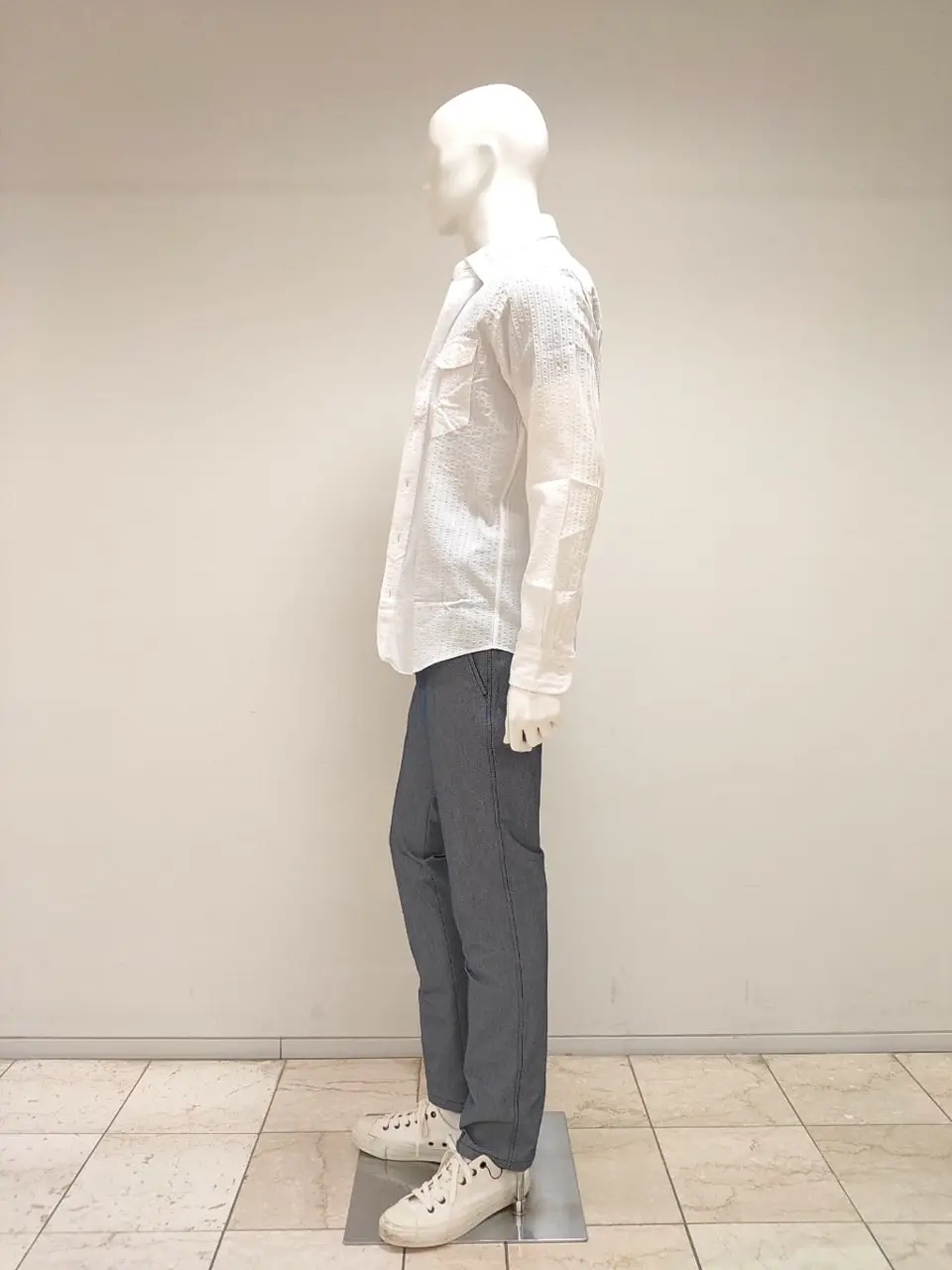 JOSEPH ABBOUD 袋地 コーディネート画像