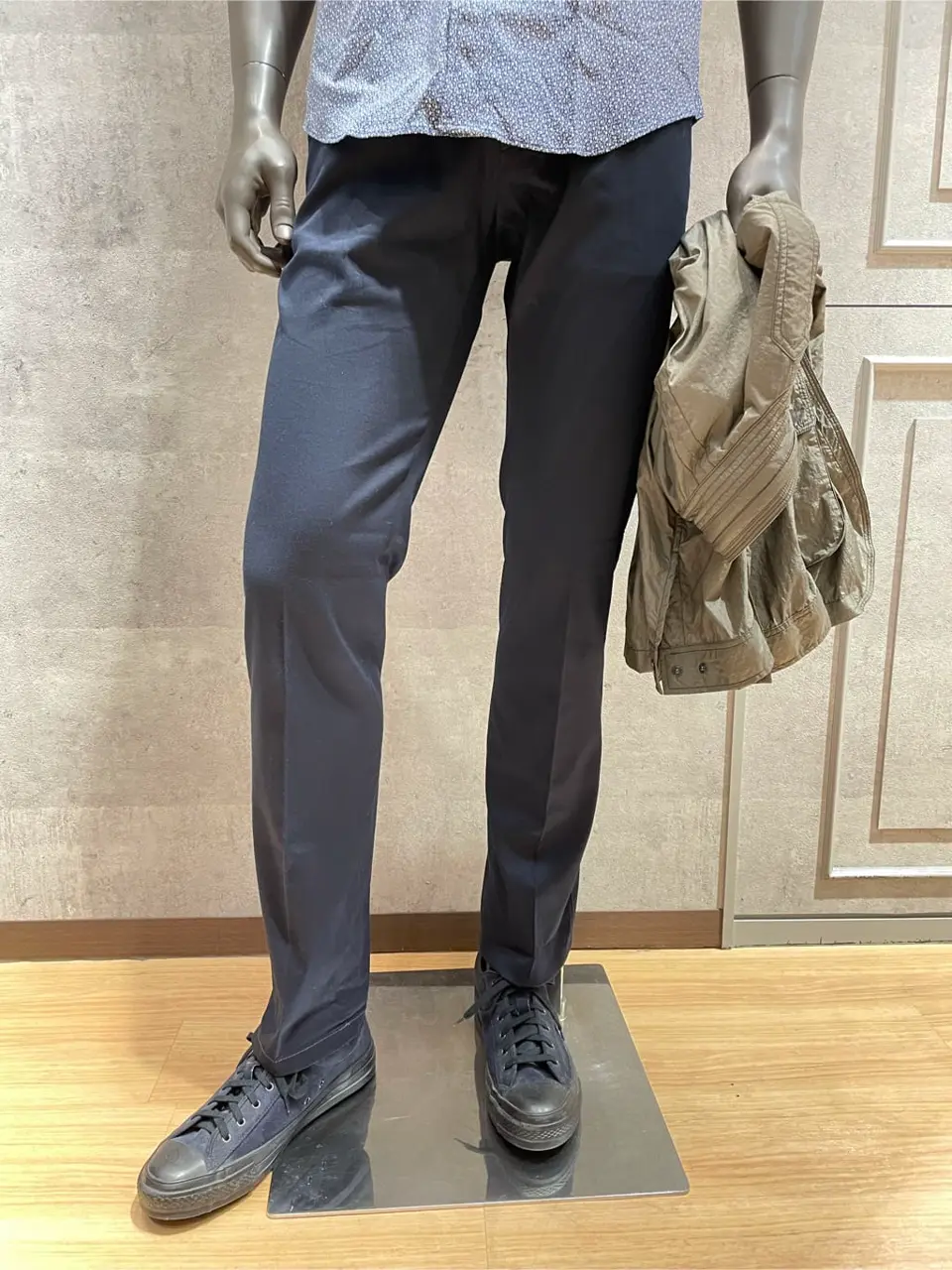 JOSEPH ABBOUD 東　 コーディネート画像