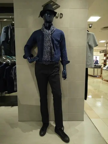 JOSEPH ABBOUD 吉川 コーディネート画像