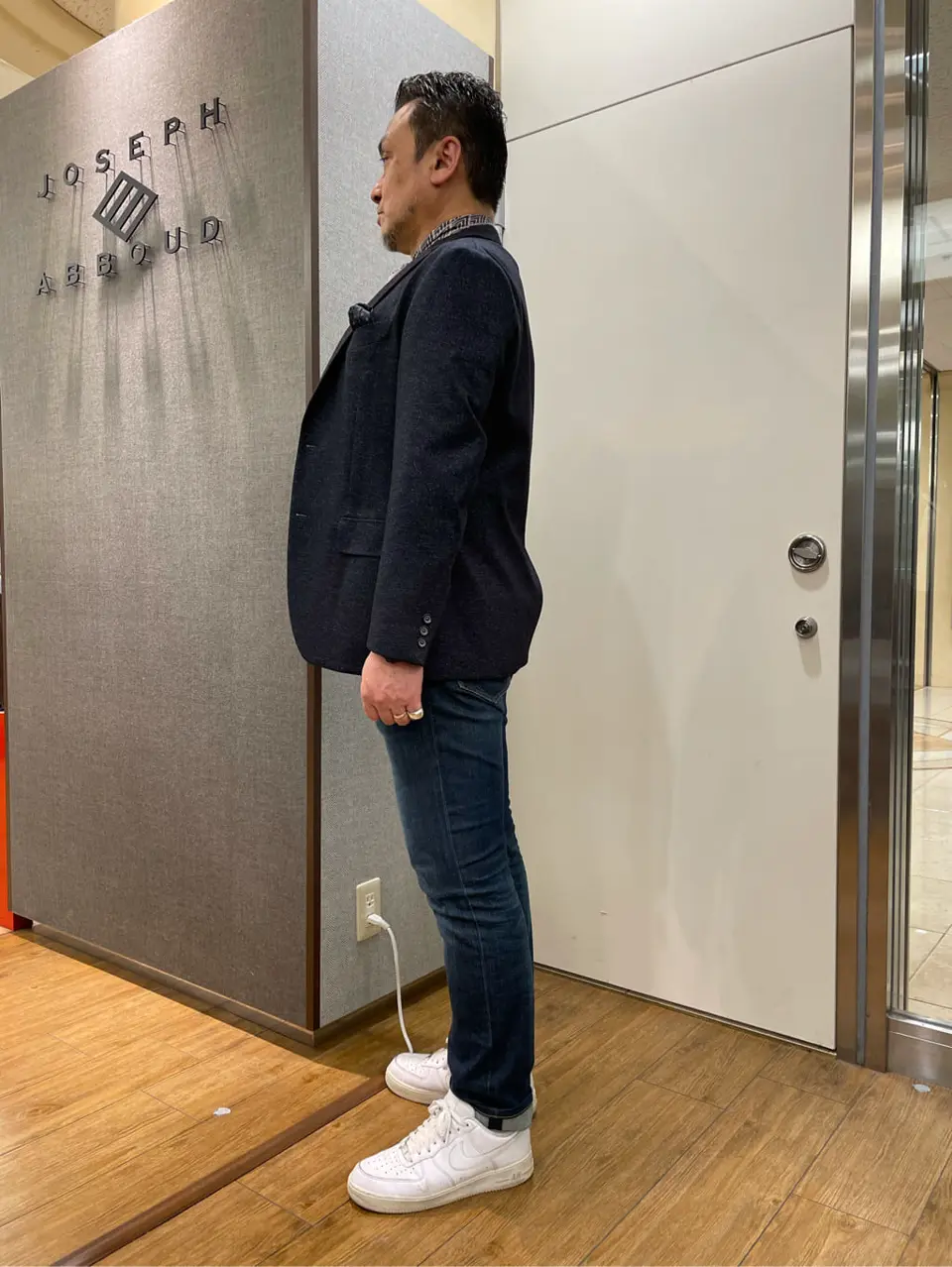 JOSEPH ABBOUD 辰見 コーディネート画像