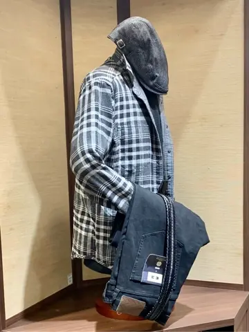 JOSEPH ABBOUD 秦 コーディネート画像