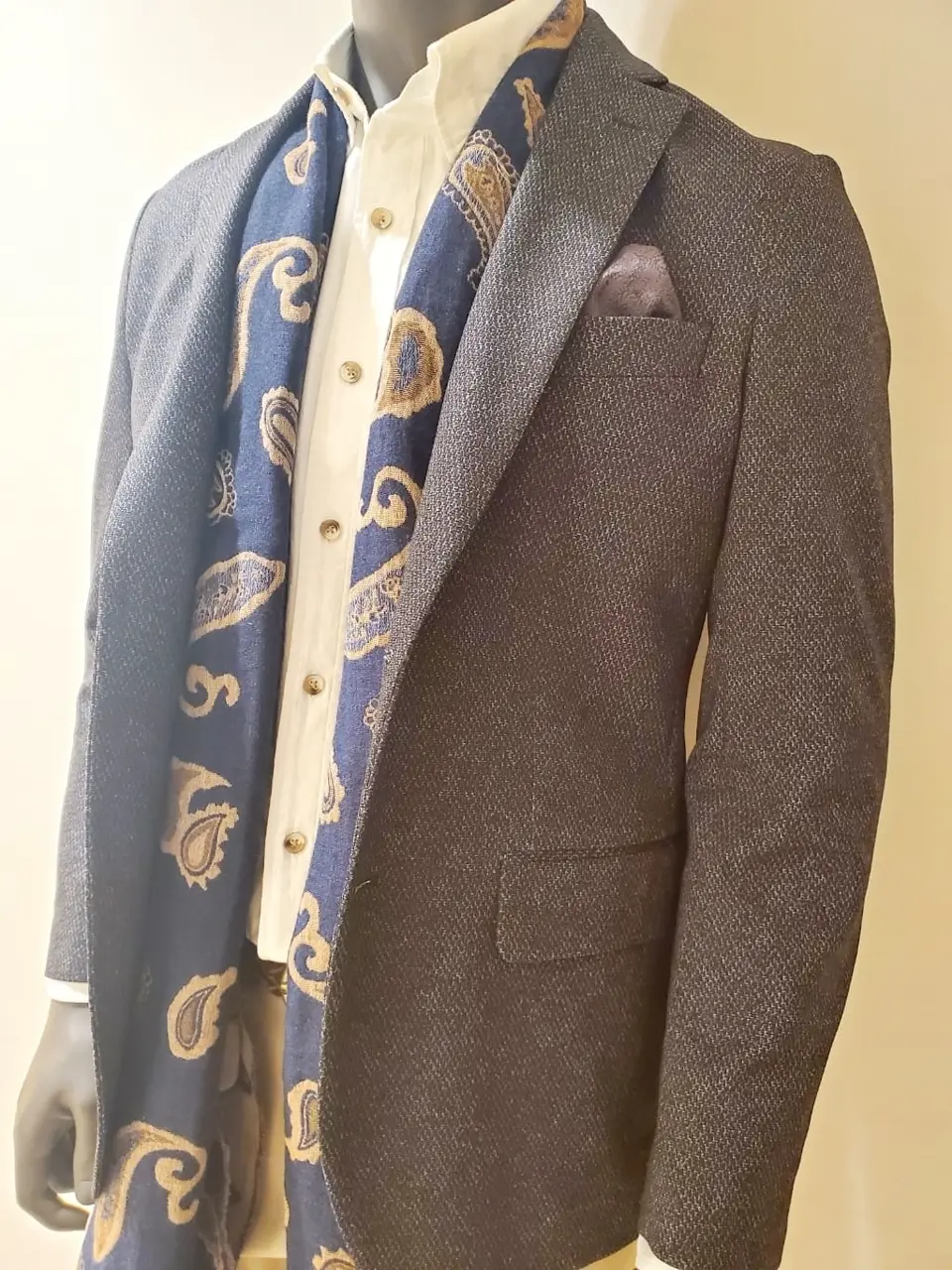 JOSEPH ABBOUD 亀井 コーディネート画像